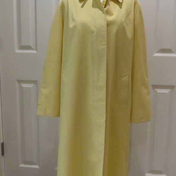 Vintage London Fog Trench Coat - Picture 2 of 6